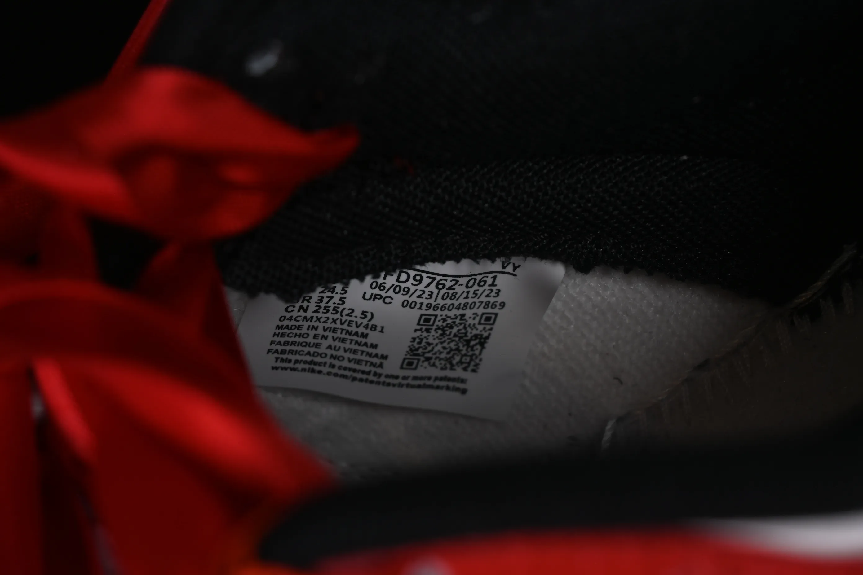All Categories Nk SB Dunk Series Nk SB Dunk Low Low-top Sneakers Nk Dunk Low Customized Series Chinese Style-Dragon and Phoenix Festive Wedding Shoes FD9762-061